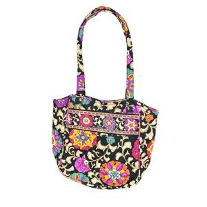 Vera Bradley Shoulder Bag.